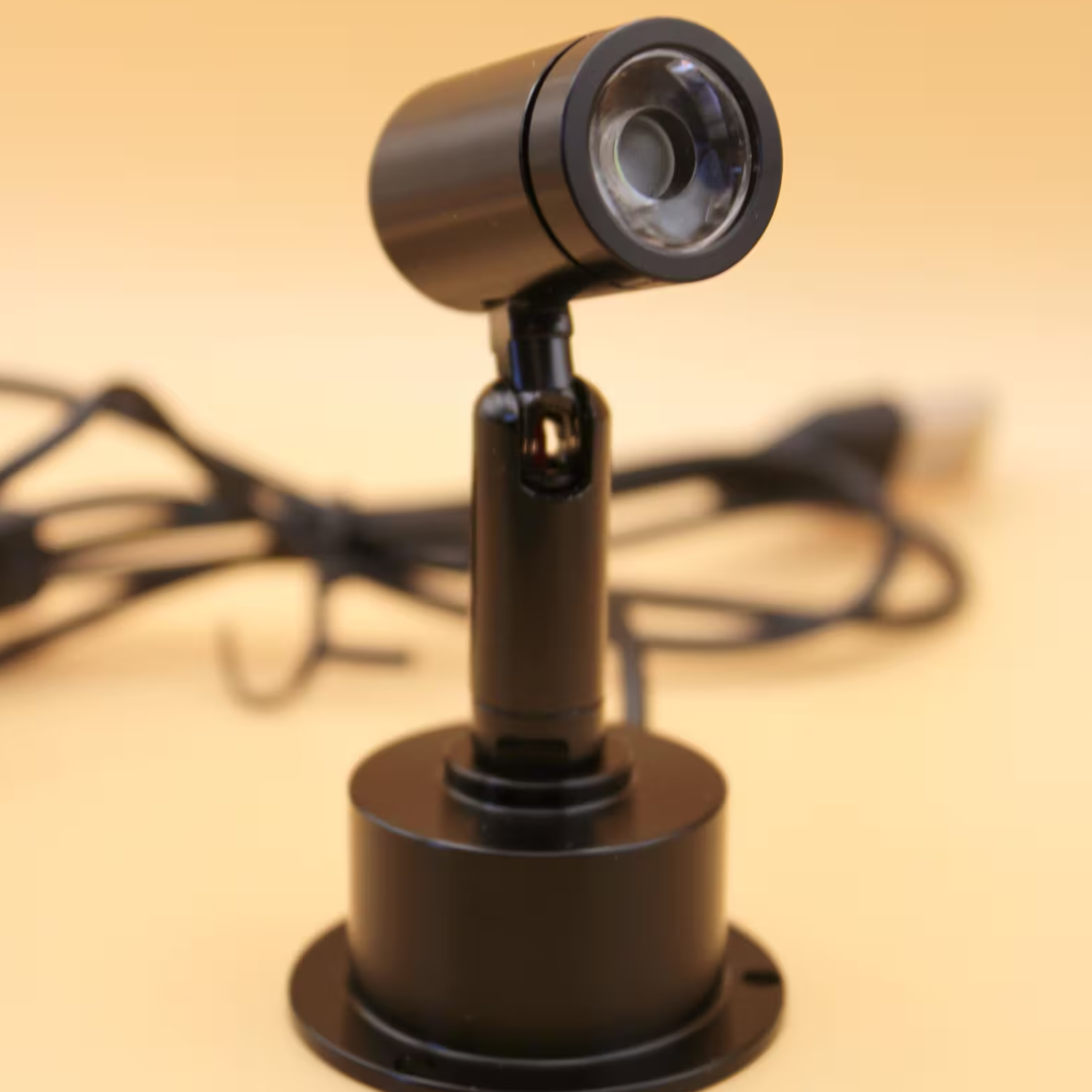 Adjustable USB Powered Mini LED Spotlight, Directional Focus Lighting For Miniature Scenes And Collectible Displays Light